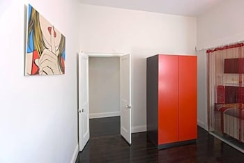 REdTRO House South Yarra - Tourism Caloundra 2