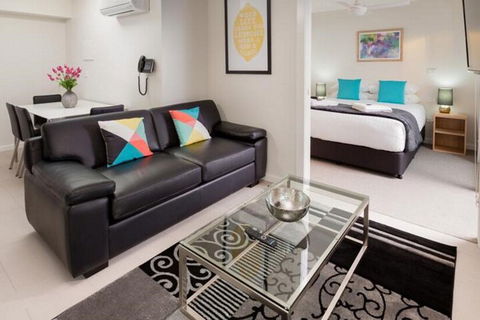 Hamilton Executive Apartments - Tourism Caloundra 2