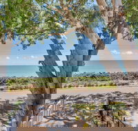 Seascape Luxury Beachfront Holiday House