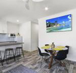 Beachcomber Holiday Units - Tourism Caloundra