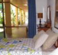 Shady Grove B  B - Tourism Caloundra