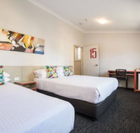 Granville Hotel - Tourism Caloundra