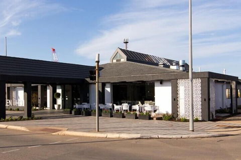 Ellen Hotel - Tourism Caloundra 2