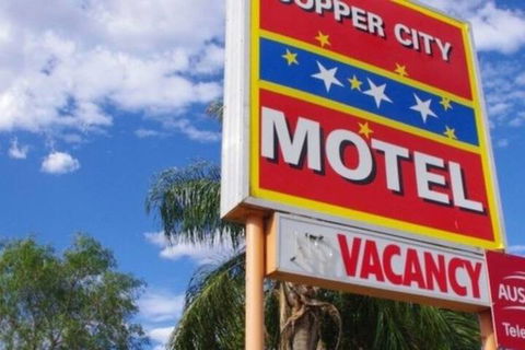Copper City Motel - Tourism Caloundra 3