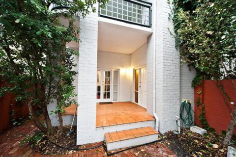 Townhouses By Uwa 1 - Tourism Caloundra 2