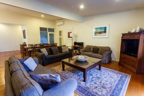 Jordan House - Tourism Caloundra 4