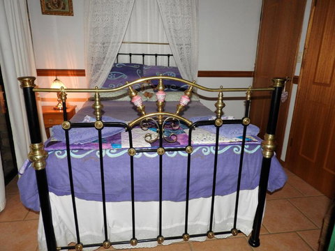 Twilight Grove Farm - Tourism Caloundra 1