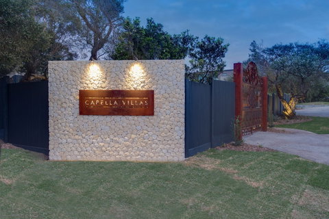 Capella Villa 1 - Tourism Caloundra 3