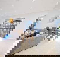 Panania Gemini Lodge - Tourism Caloundra