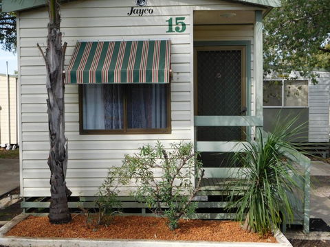 Villa Holiday Park - Tourism Caloundra 2