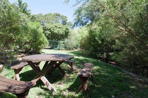 Maryrose Beautiful Close Walk To The Beach - Tourism Caloundra 4