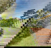 Front Beach Shack - Tourism Caloundra