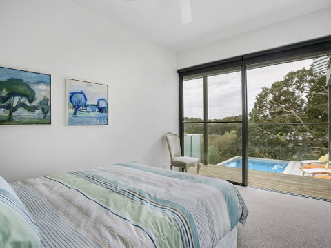 Lansdowne Villa With Swimming Pool - Tourism Caloundra 2