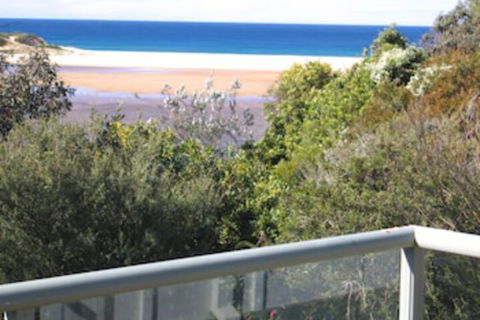 Nakarra - Tourism Caloundra 1