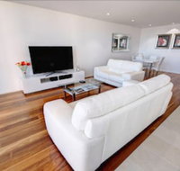 Seapoint 102 - Tourism Caloundra