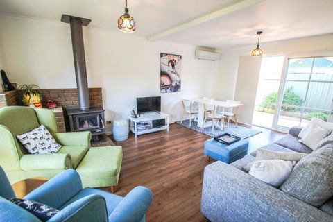 Park Street Retreat - Tourism Caloundra 2