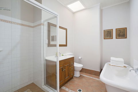 Newcastle Short Stay Apartments - Vista Apartment - Tourism Caloundra 5