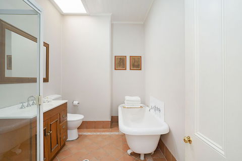 Newcastle Short Stay Apartments - Vista Apartment - Tourism Caloundra 6
