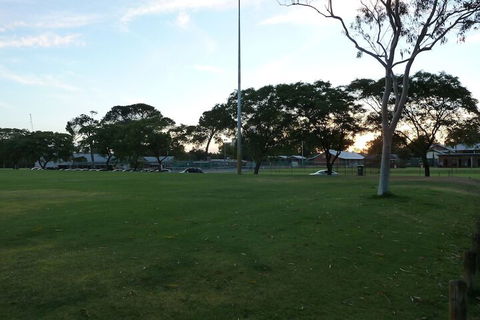 The Blue Door Villa - Tourism Caloundra 4