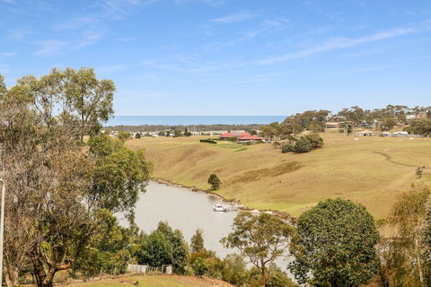 Nautilus - Tourism Caloundra 1