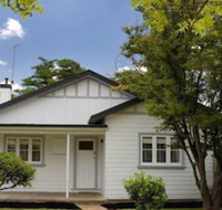 The Sampson - Orange - Tourism Caloundra