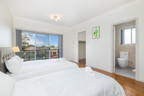 Auspan Guest House - Tourism Caloundra 6