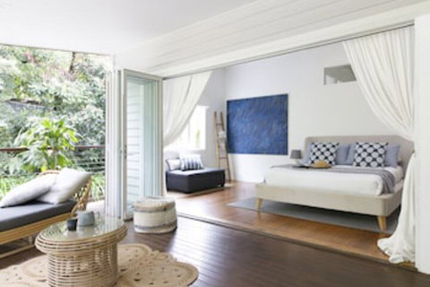 Mahalo House - Tourism Caloundra 0