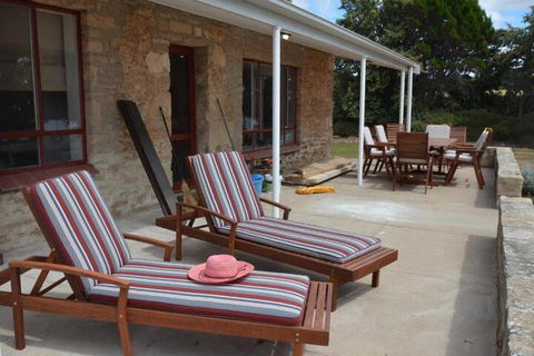 Ratcliff Cottage - Tourism Caloundra 4