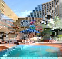 Crocodilly Inn - Hostel - Tourism Caloundra