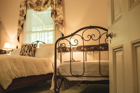 Plynlimmon The Heritage Cottage At Kurrajong - Tourism Caloundra 6