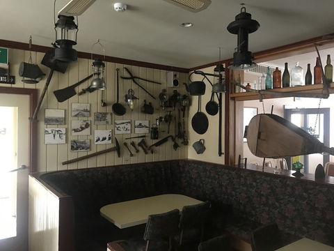 Snowy Mountains Coach And Motor Inn - Tourism Caloundra 0