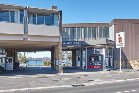 Bayside Hotel - Tourism Caloundra 2