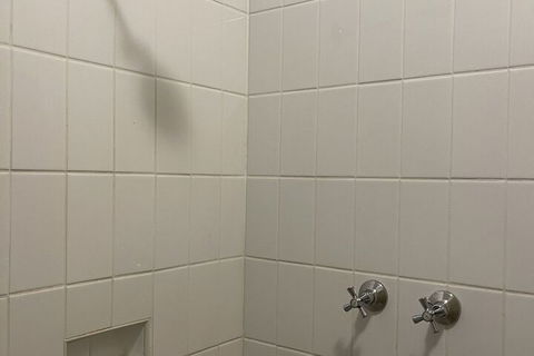 Winnellie Hotel Motel - Tourism Caloundra 2