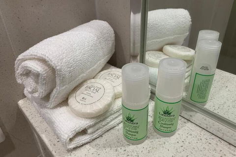 Winnellie Hotel Motel - Tourism Caloundra 3