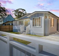 Margarets Hamptons Cottage - Tourism Caloundra
