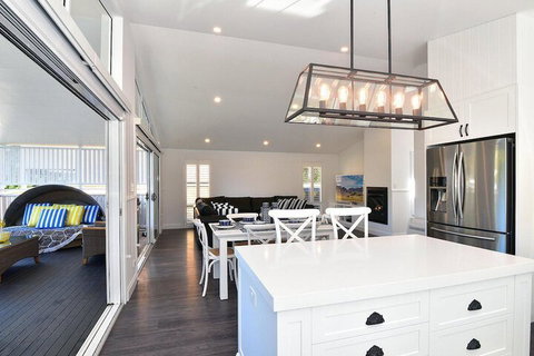 Margarets Hamptons Cottage - Tourism Caloundra 5