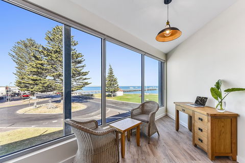 Bonnies Of Beachport - Tourism Caloundra 3