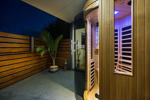 Azura - Tourism Caloundra 1