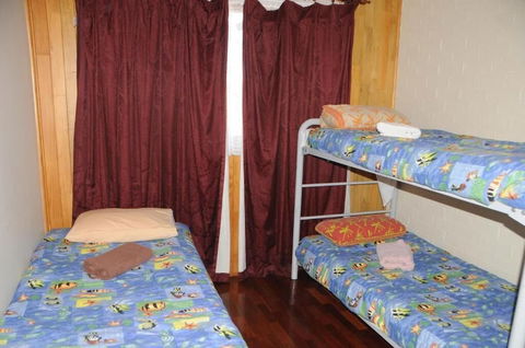 Snow Gate Motel And Apartments - Tourism Caloundra 5