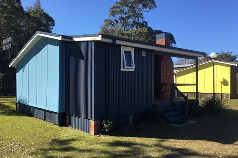 Lake Conjola Waterfront Holiday Park - Tourism Caloundra 4