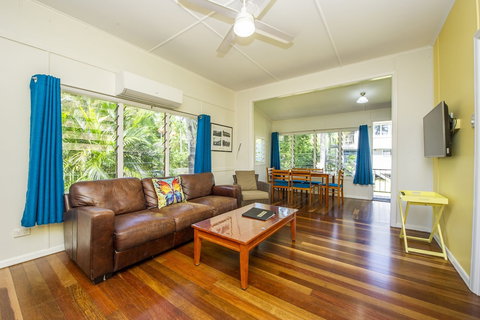 Kooyong Apartment 1 - Tourism Caloundra 3