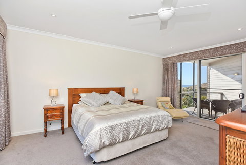 Lavina Luxury Beach House - Tourism Caloundra 5