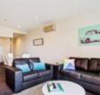 York Apartments - Tourism Caloundra