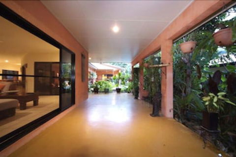 Hacienda Cooya Beach - Tourism Caloundra 2