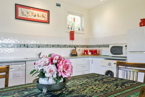 Black Dolphin Beach Penthouse - Tourism Caloundra 1