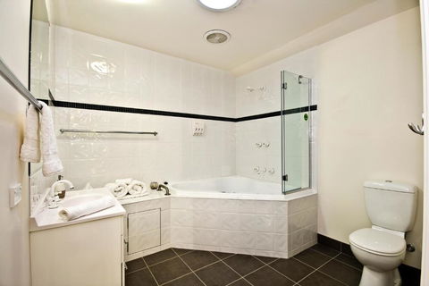 Mt.Martha Guesthouse By The Sea - Tourism Caloundra 5