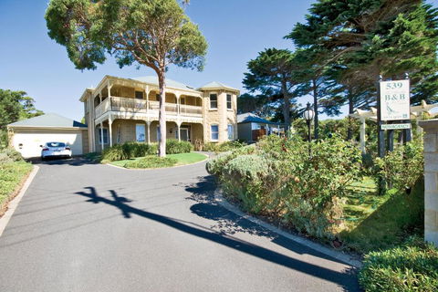 Mt.Martha Guesthouse By The Sea - Tourism Caloundra 2