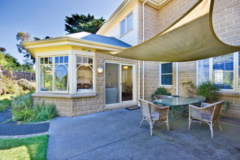 Mt.Martha Guesthouse By The Sea - Tourism Caloundra 4