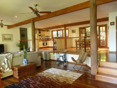 Magnolia Cottage - Tourism Caloundra 4