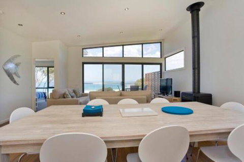 Earth Sea Sky - Tourism Caloundra 6
